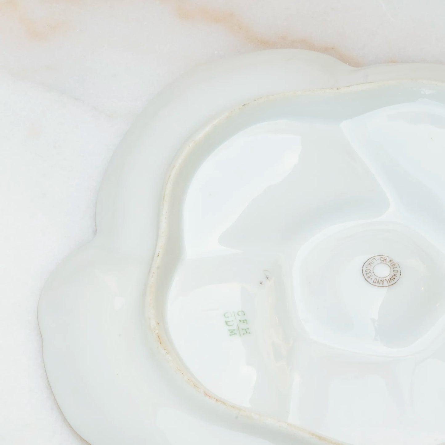 VINTAGE LIMOGES OYSTER PLATE - LIGHT PINK CONCH SHELL