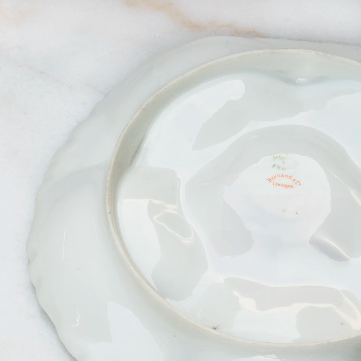 VINTAGE LIMOGES OYSTER PLATE 19TH CENTURY - LIGHT PINK FLORAL