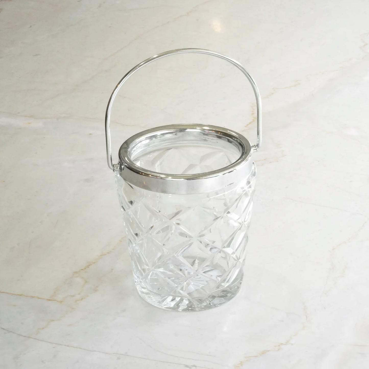 VINTAGE ICE BUCKET WITH STAINLESS HANDLE - DIAMOND PATTERN