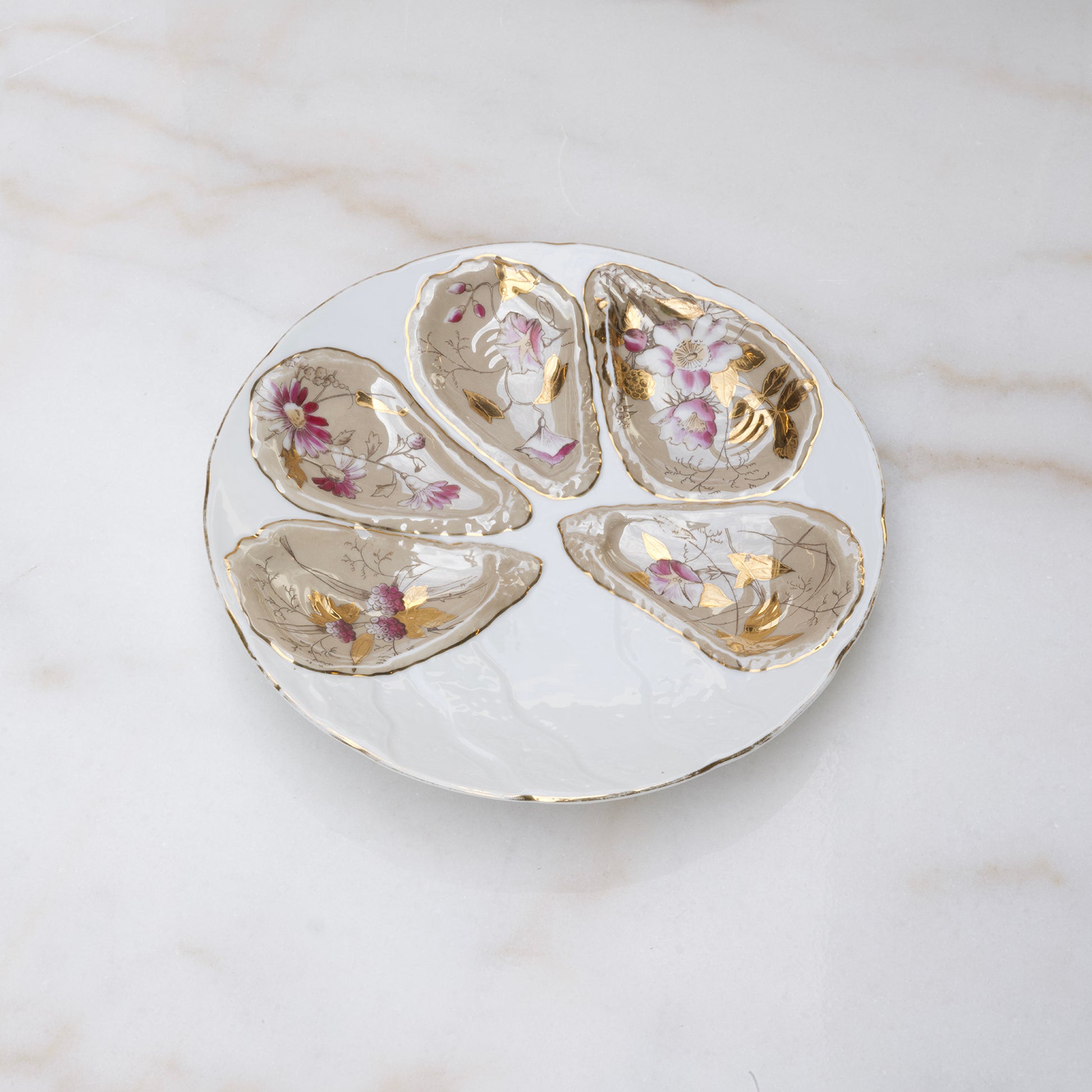 Weimar oyster plate with pink florals and 24K gold accents