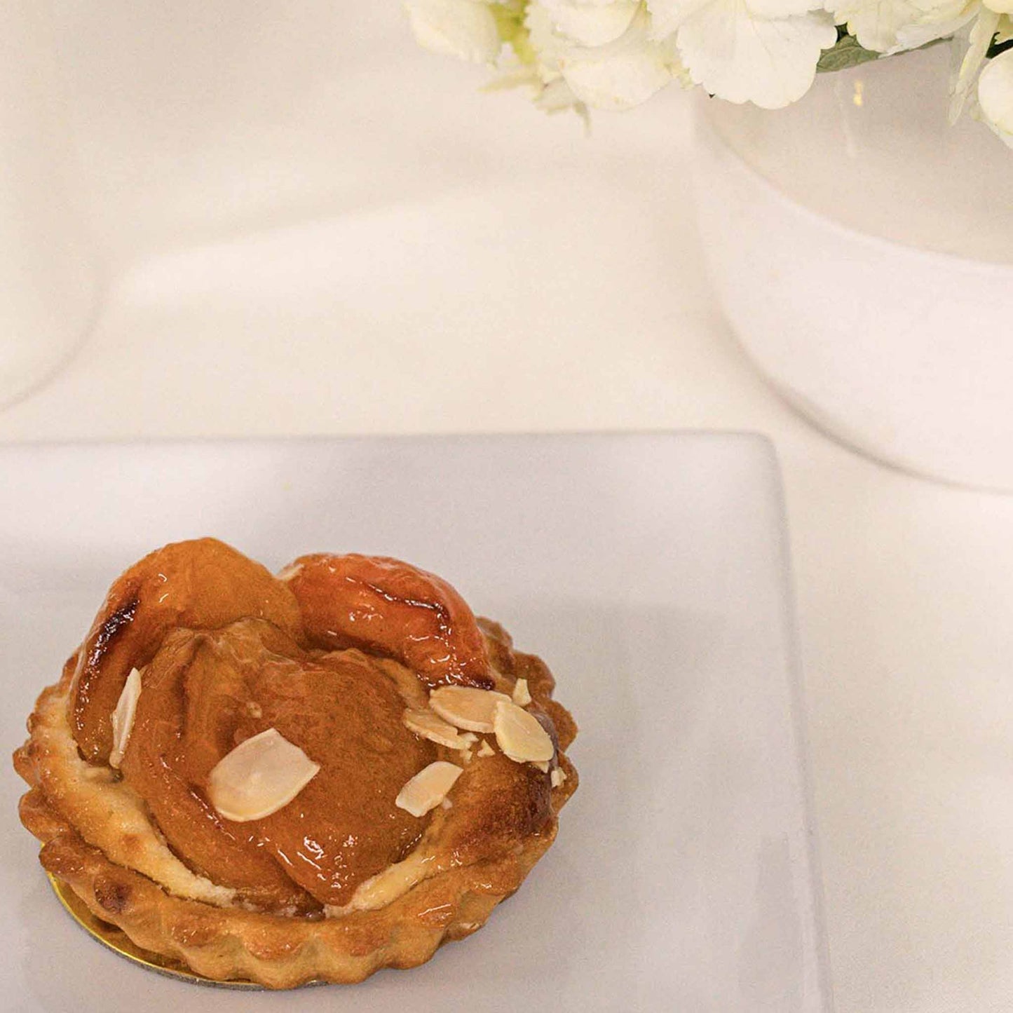 INDIVIDUAL APRICOT TART (3 PIECES)