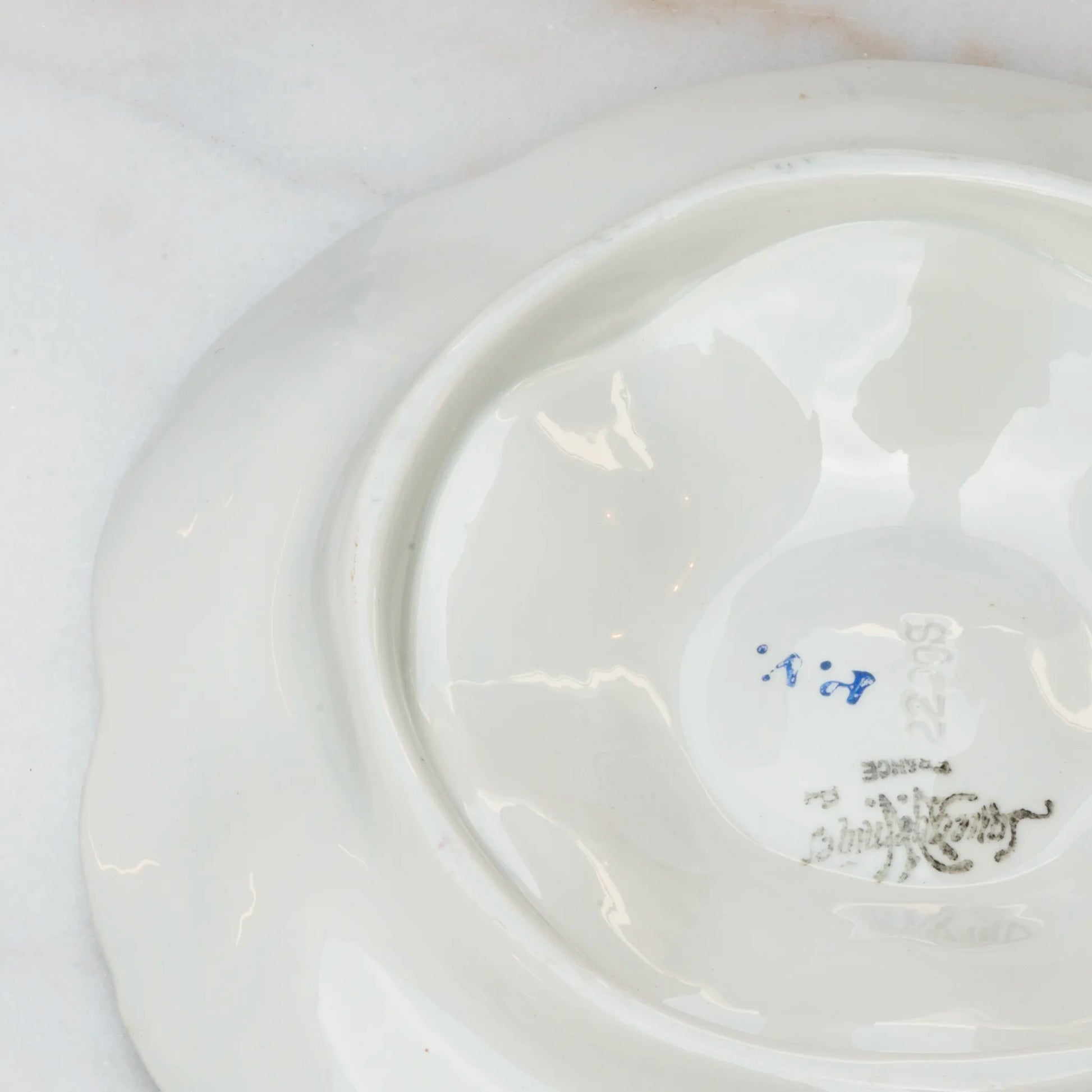 Sarreguemines majolica oyster plate back with impressed mark