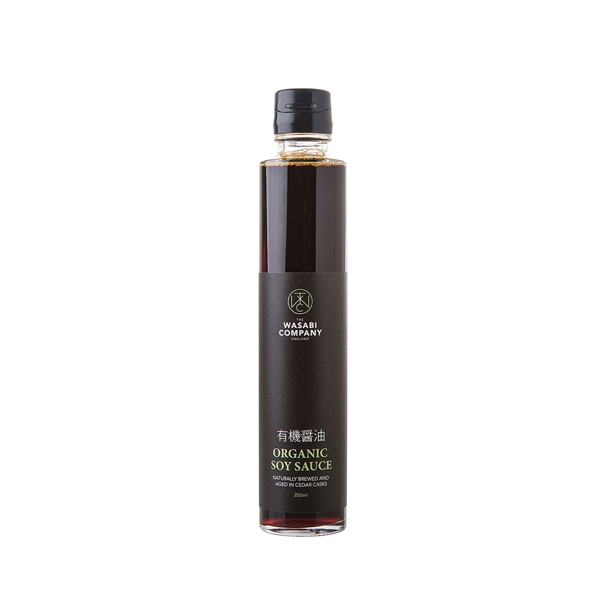 This all-natural soy sauce pairs with sushi and sashimi and can also be used as a seasoning for vegetables and meats.